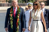 Đệ nhất phu nhân Melania Trump gây ấn tượng với gu thời trang ngoại giao