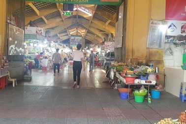 Tiểu thương chợ Bến Thành than trời vì dịch Covid 19