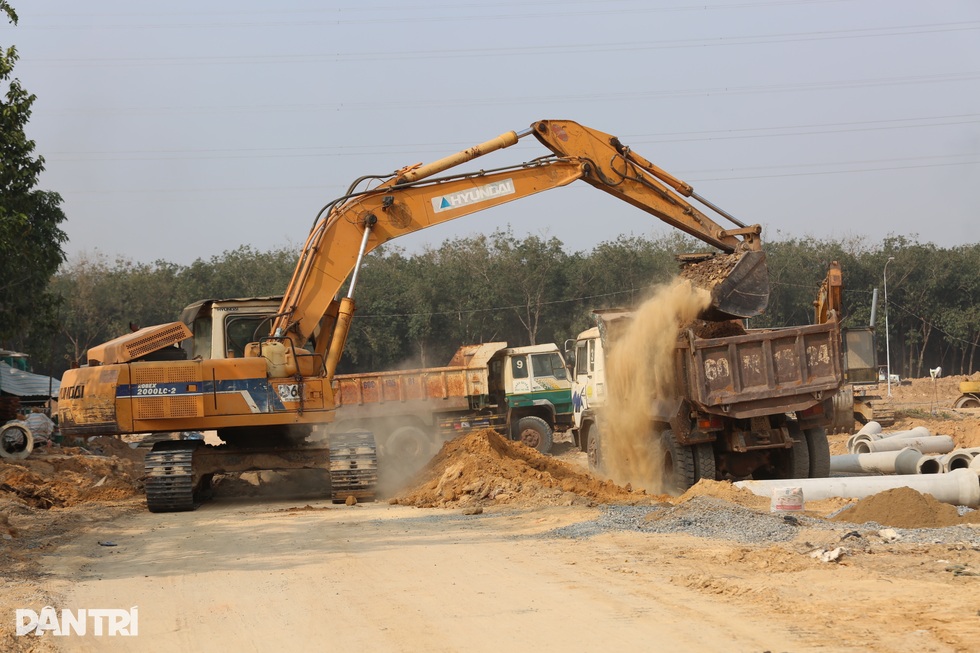 Người dân thấp thỏm việc bàn giao đất làm dự án cao tốc Biên Hòa - Vũng Tàu - 6 Người dân thấp thỏm việc bàn giao đất làm dự án cao tốc Biên Hòa - Vũng Tàu - 6