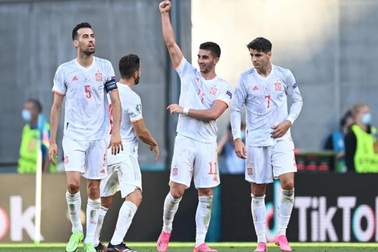 Tây Ban Nha - Thụy Sỹ (23h ngày 2/7): Giải mã "kẻ nổi loạn"