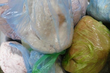 Kinh hoàng xem các công đoạn làm giò chả