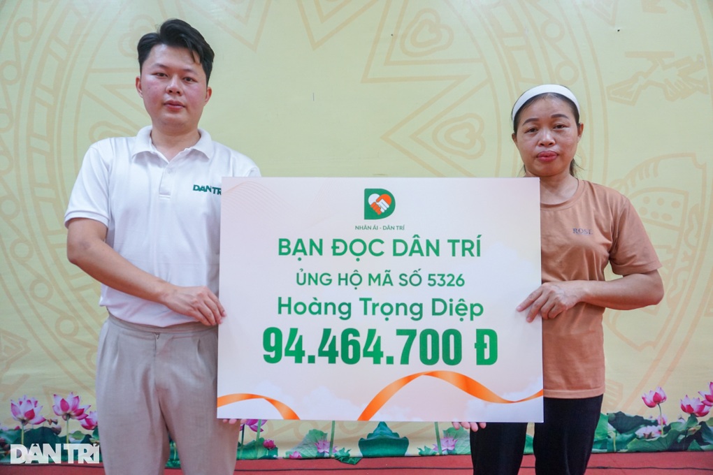 Bạn đọc giúp đỡ chiến sĩ mất 5 người thân do sạt lở, nhìn về phía trước - 1 Bạn đọc giúp đỡ chiến sĩ mất 5 người thân do sạt lở, nhìn về phía trước - 1