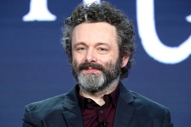 Diễn viên Michael Sheen bán nhà cửa, dành hết cát-sê cho người nghèo
