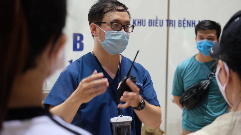 Diễn tập ứng phó tình huống khó tại bệnh viện dã chiến - 1