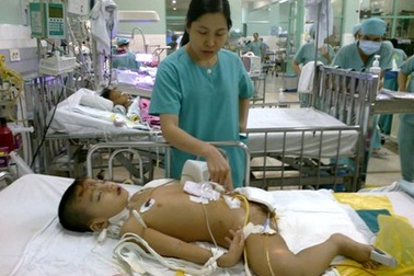 Ai cho em được trở lại làm người ?!