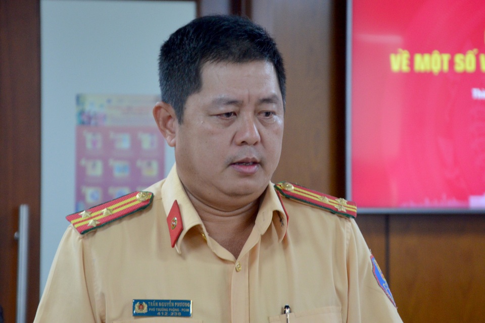 Khởi tố vụ đua xe trên đường dẫn cao tốc TPHCM - Long Thành - Dầu Giây - 1 Khởi tố vụ đua xe trên đường dẫn cao tốc TPHCM - Long Thành - Dầu Giây - 1