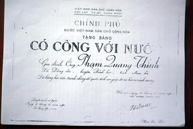 Bài 3: Cần khắc phục những việc làm trái luật của chính quyền