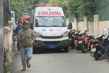 Người bán nước thoát nạn trong vụ sập căn nhà ở TPHCM vùi lấp 7 người