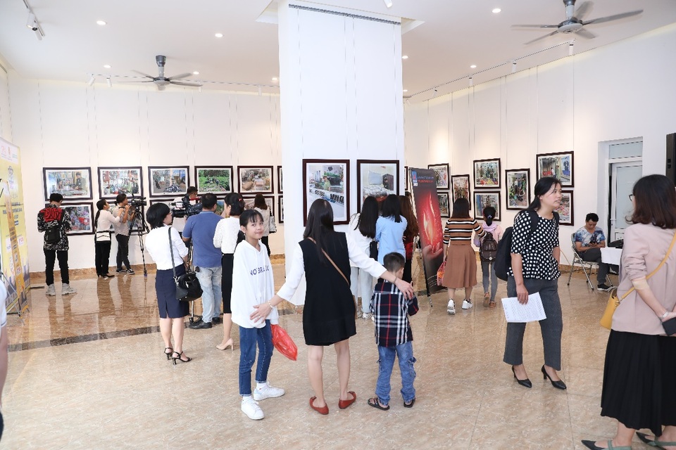 Tuần lễ phòng, chống hàng giả, hàng nhái 2020 - dấu ấn đáng nhớ trong lòng người dân Thủ đô - 4 Tuần lễ phòng, chống hàng giả, hàng nhái 2020 - dấu ấn đáng nhớ trong lòng người dân Thủ đô - 4