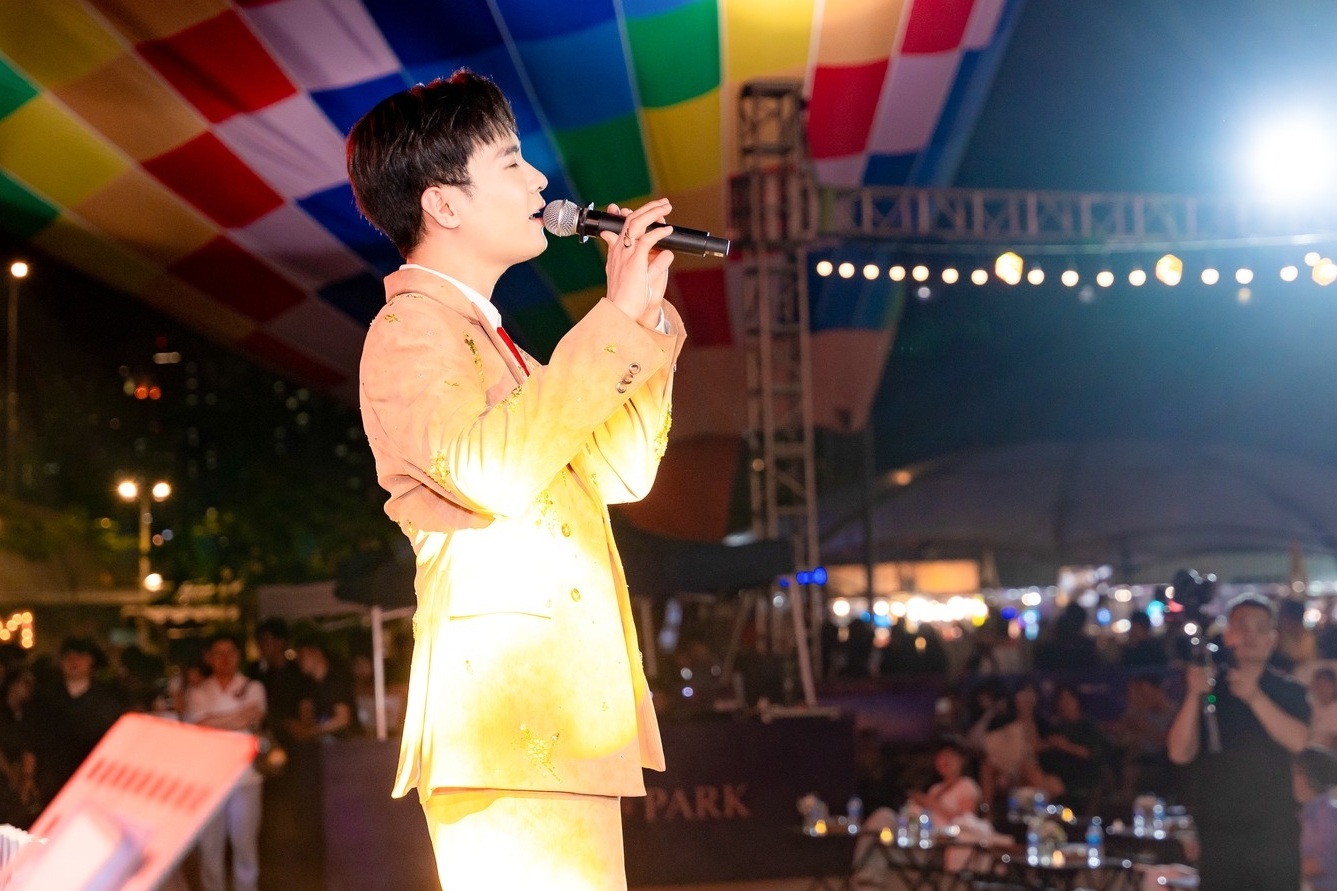 Phạm Anh Duy kể quá khứ chật vật, kỷ niệm lần đầu song ca cùng Ái Phương - 1
