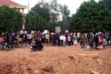 Hà Nội: Dân “giam lỏng” Phó Bí thư Huyện uỷ Sóc Sơn