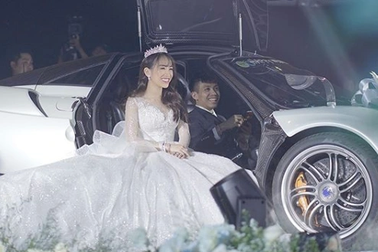 Ái nữ Joyce Phạm bức xúc vì tin đồn thất thiệt sau đám cưới 20 tỷ đồng