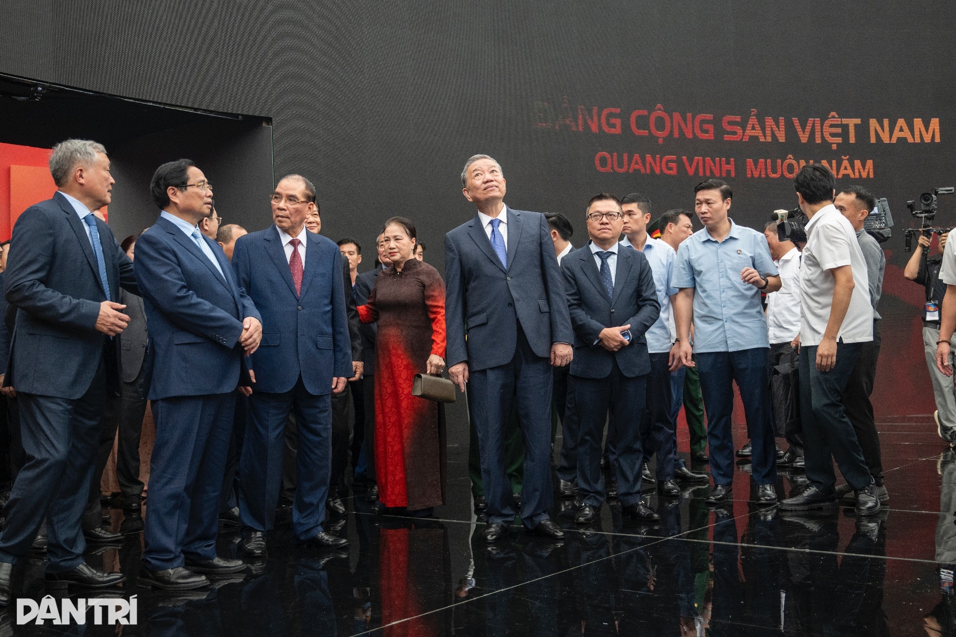 Tổng Bí thư Tô Lâm dự Lễ khai mạc Triển lãm thành tựu đất nước 80 năm - 4 Tổng Bí thư Tô Lâm dự Lễ khai mạc Triển lãm thành tựu đất nước 80 năm - 4
