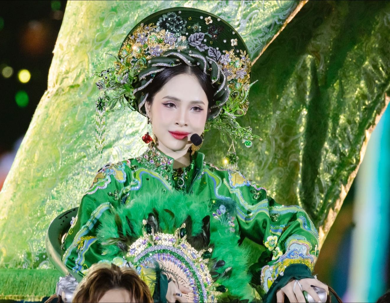 Ca nương Kiều Anh tuổi 31: Được gọi là phú bà, chồng cưng chiều như em bé - 1 Ca nương Kiều Anh tuổi 31: Được gọi là phú bà, chồng cưng chiều như em bé - 1