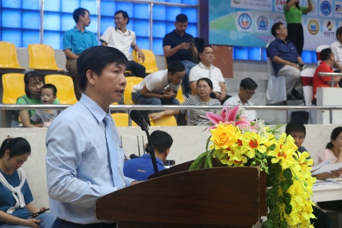 Ông Nguyễn Hữu Phước - Phó Giám đốc Sở LĐ-TB&XH tỉnh Thừa Thiên Huế phát biểu khai mạc Hội thao 