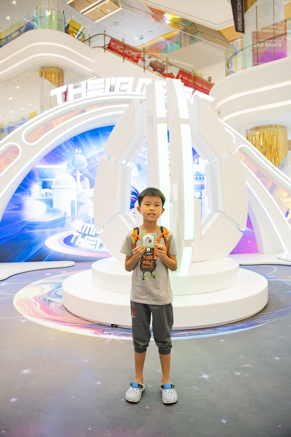 Khám phá triển lãm đa giác quan về robot Beso tại Thiso Mall Sala - 3 Khám phá triển lãm đa giác quan về robot Beso tại Thiso Mall Sala - 3