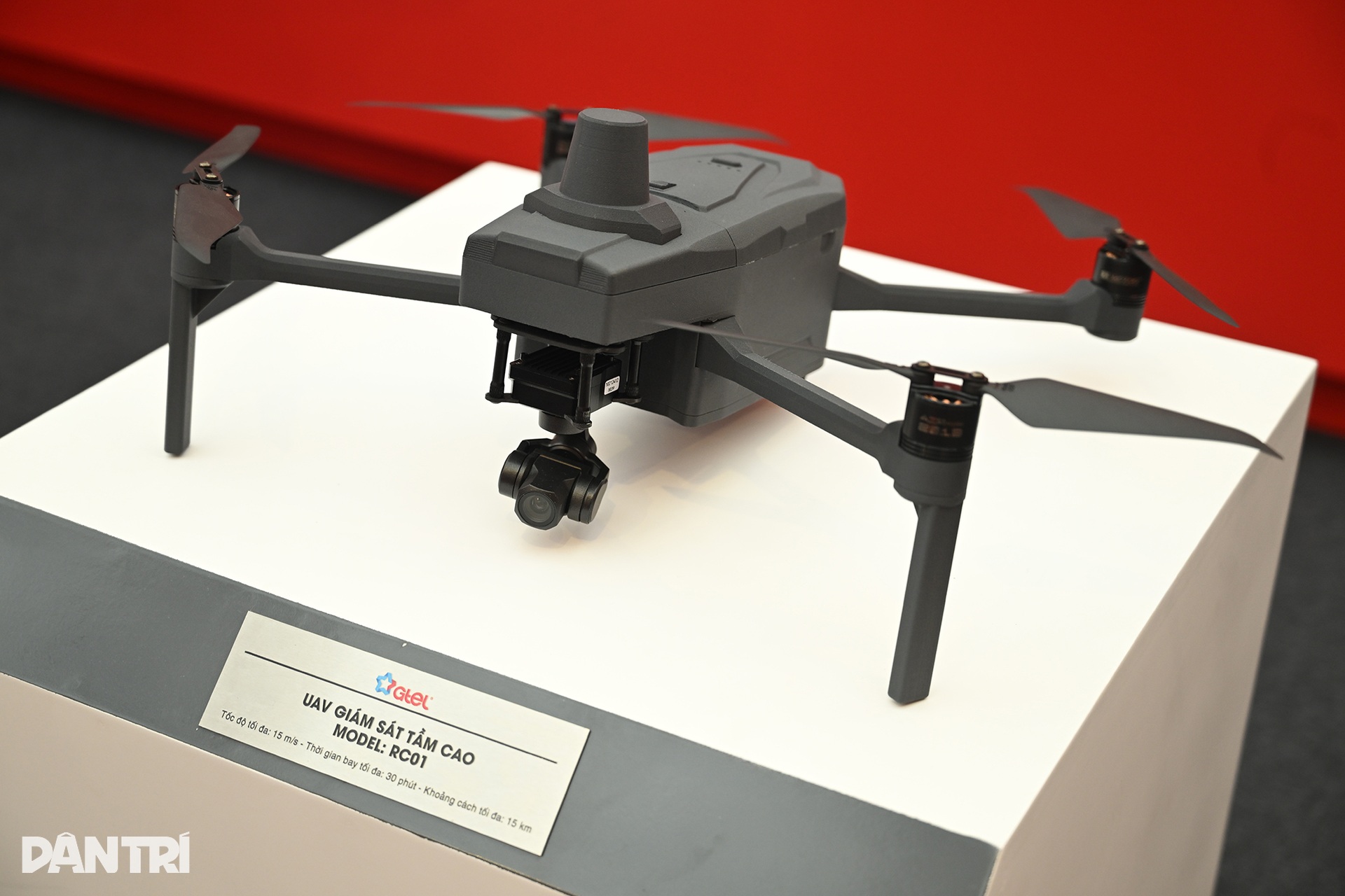 Loạt UAV, robot hiện đại của Bộ Công an tại Triển lãm thành tựu đất nước - 11 Loạt UAV, robot hiện đại của Bộ Công an tại Triển lãm thành tựu đất nước - 11