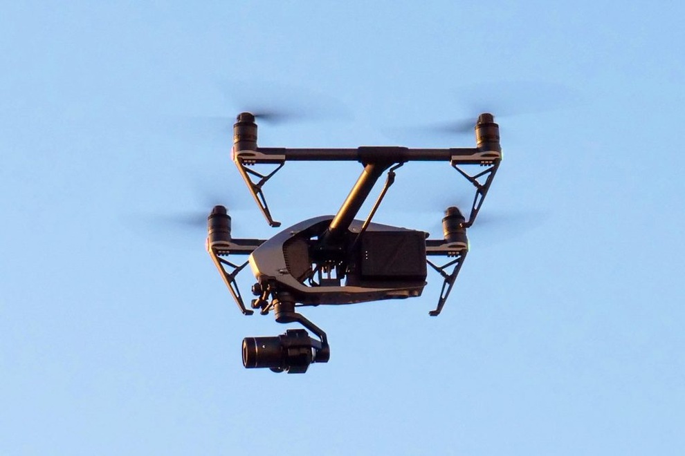 Quay phim, chụp ảnh bằng flycam khi chưa được phép có thể bị phạt 7 triệu - 1 Quay phim, chụp ảnh bằng flycam khi chưa được phép có thể bị phạt 7 triệu - 1