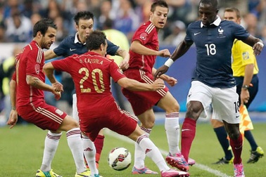 Tây Ban Nha tìm kiếm một chiến thắng tưng bừng