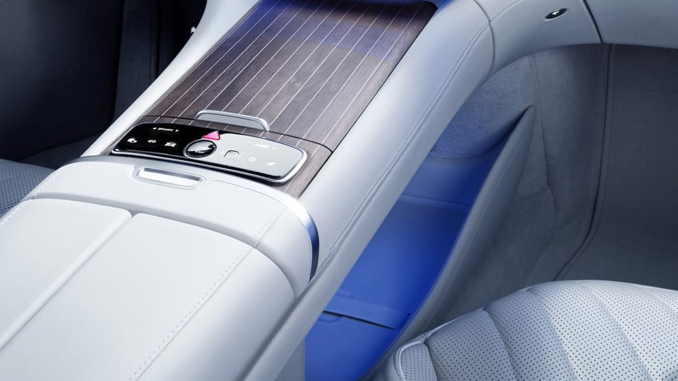 Không gian nội thất gây tò mò và choáng ngợp của Mercedes-Benz EQS - 16 Không gian nội thất gây tò mò và choáng ngợp của Mercedes-Benz EQS - 16