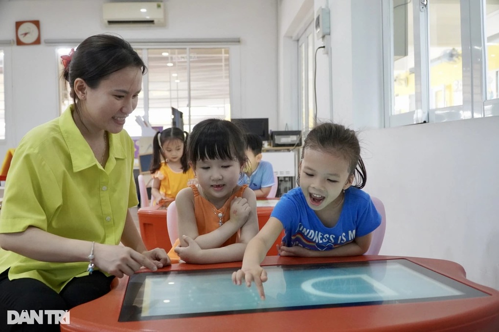 Thiếu 1.300 giáo viên trước thềm năm học mới, không có nguồn để tuyển - 1 Thiếu 1.300 giáo viên trước thềm năm học mới, không có nguồn để tuyển - 1