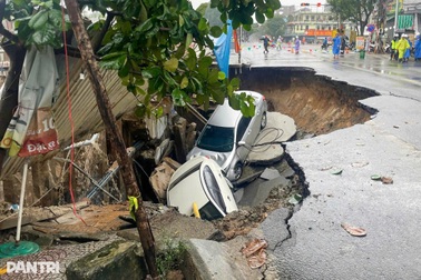 Vụ hố sâu “nuốt chửng” nhiều ô tô: Nguyên nhân sự cố