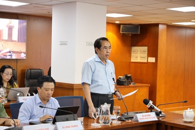 Phó Giám đốc Sở Lao động - Thương binh và Xã hội TPHCM Nguyễn Văn Lâm thông tin liên quan đến việc chấm dứt hợp động lao động của Công ty TNHH PouYuen Việt Nam.