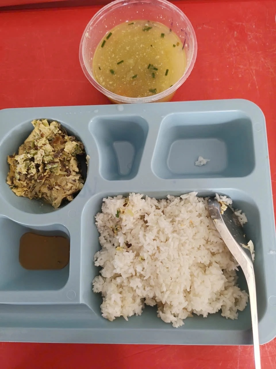 ناهار معلم مهدکودک: وعده غذایی فراموش شده - 2 Suất ăn trưa của giáo viên mầm non: Bữa ăn bị lãng quên - 2