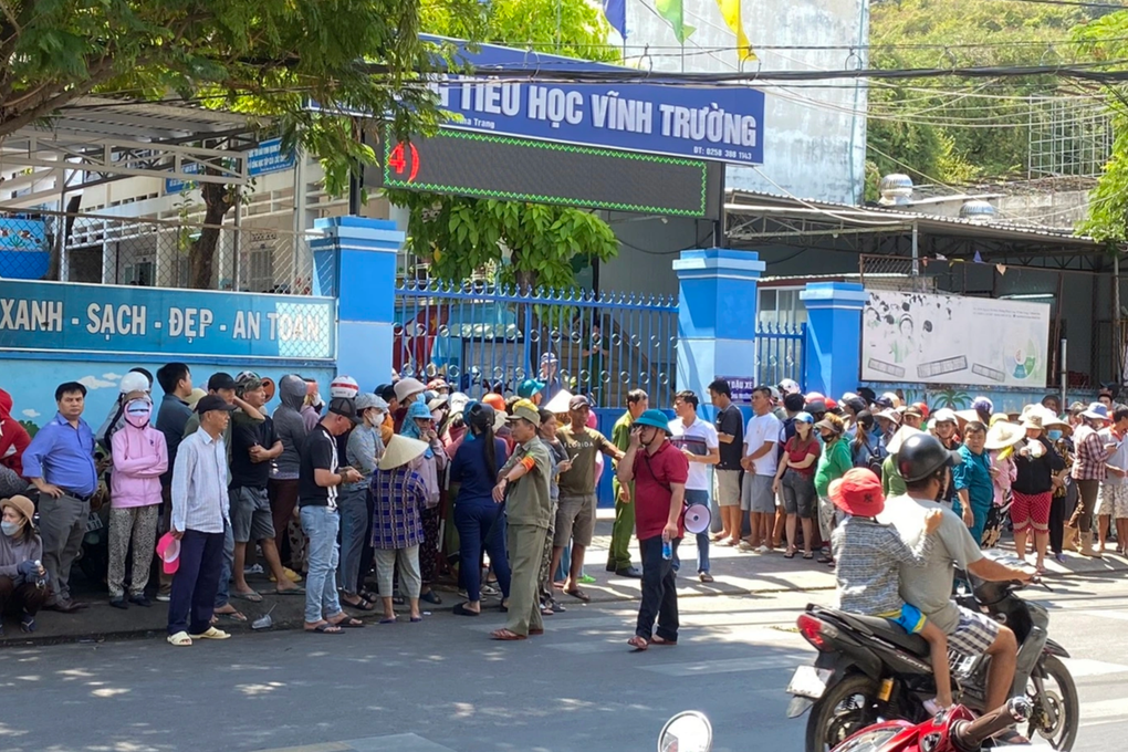 Bị phạt 5 triệu đồng vì tung tin nữ sinh tử vong sau khi ăn cơm gà - 1 Bị phạt 5 triệu đồng vì tung tin nữ sinh tử vong sau khi ăn cơm gà - 1