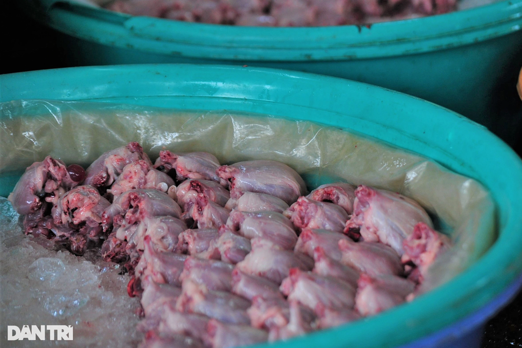 Chợ chuột lớn nhất miền Tây gom 5 tấn mỗi ngày vẫn không đủ bán - 5 Chợ chuột lớn nhất miền Tây gom 5 tấn mỗi ngày vẫn không đủ bán - 5