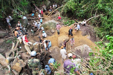 Đề nghị truy tố nguyên trưởng công an huyện Khánh Sơn