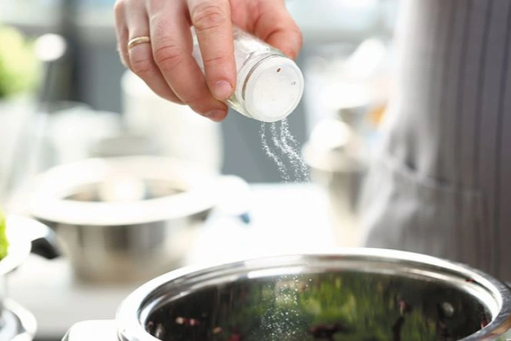 Cách nấu ăn của nhiều người Việt dễ rước ung thư - 2 Cách nấu ăn của nhiều người Việt dễ rước ung thư - 2