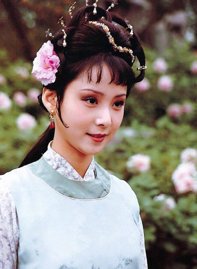 Mỹ nhân "Hồng lâu mộng" vật lộn với nghèo đói - Ảnh 3. Mỹ nhân "Hồng lâu mộng" vật lộn với nghèo đói - Ảnh 3.
