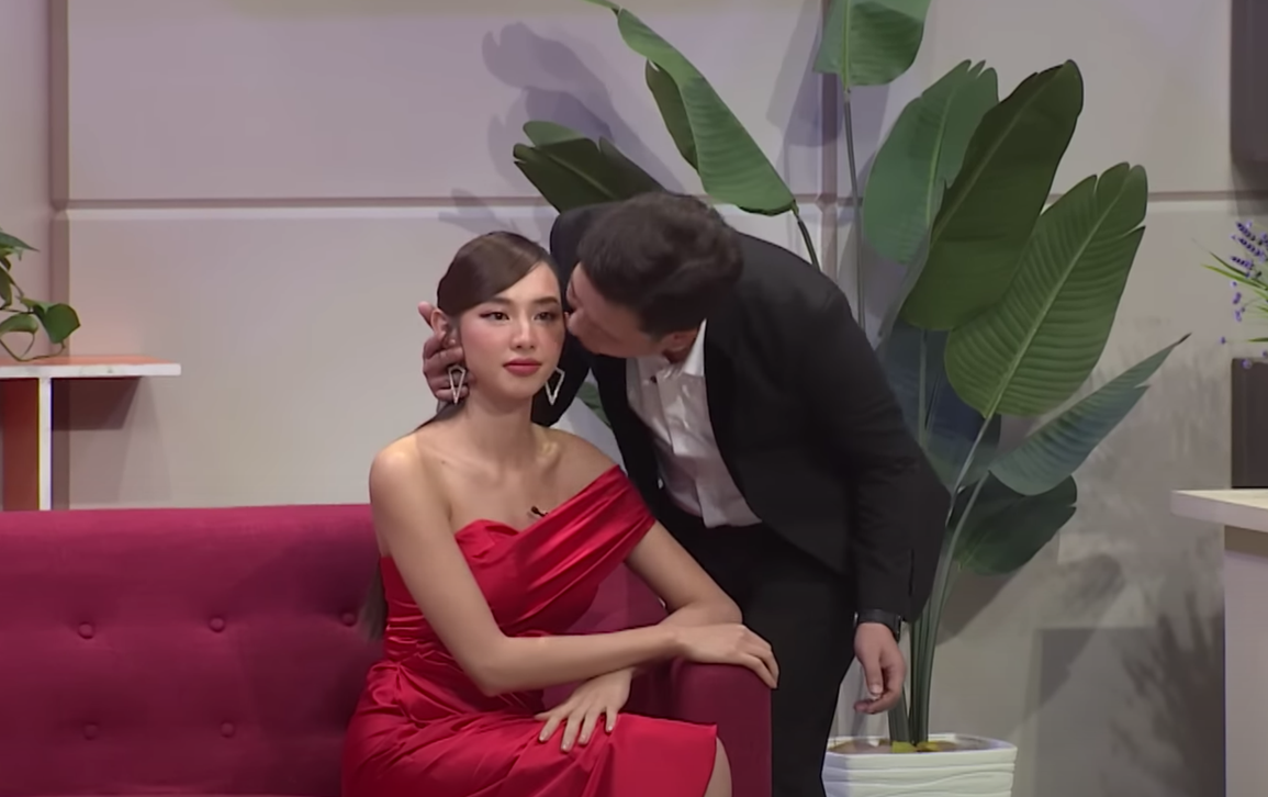 Dân mạng tranh cãi vụ Trường Giang hôn trộm Hoa hậu Thùy Tiên - 1 Dân mạng tranh cãi vụ Trường Giang hôn trộm Hoa hậu Thùy Tiên - 1