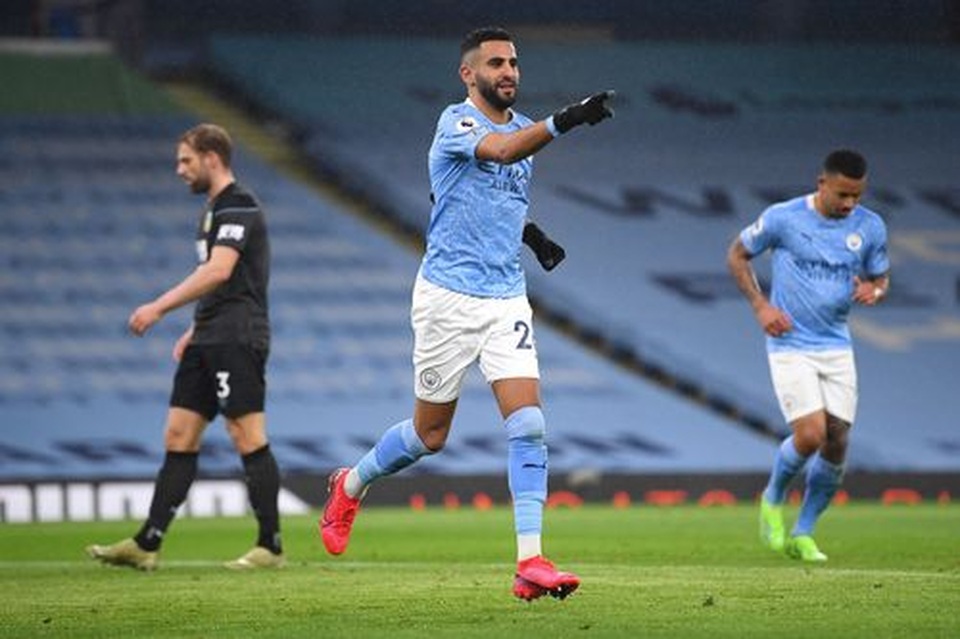 Man City 5-0 Burnley: Chủ nhà mở tiệc bàn thắng - 1 Man City 5-0 Burnley: Chủ nhà mở tiệc bàn thắng - 1