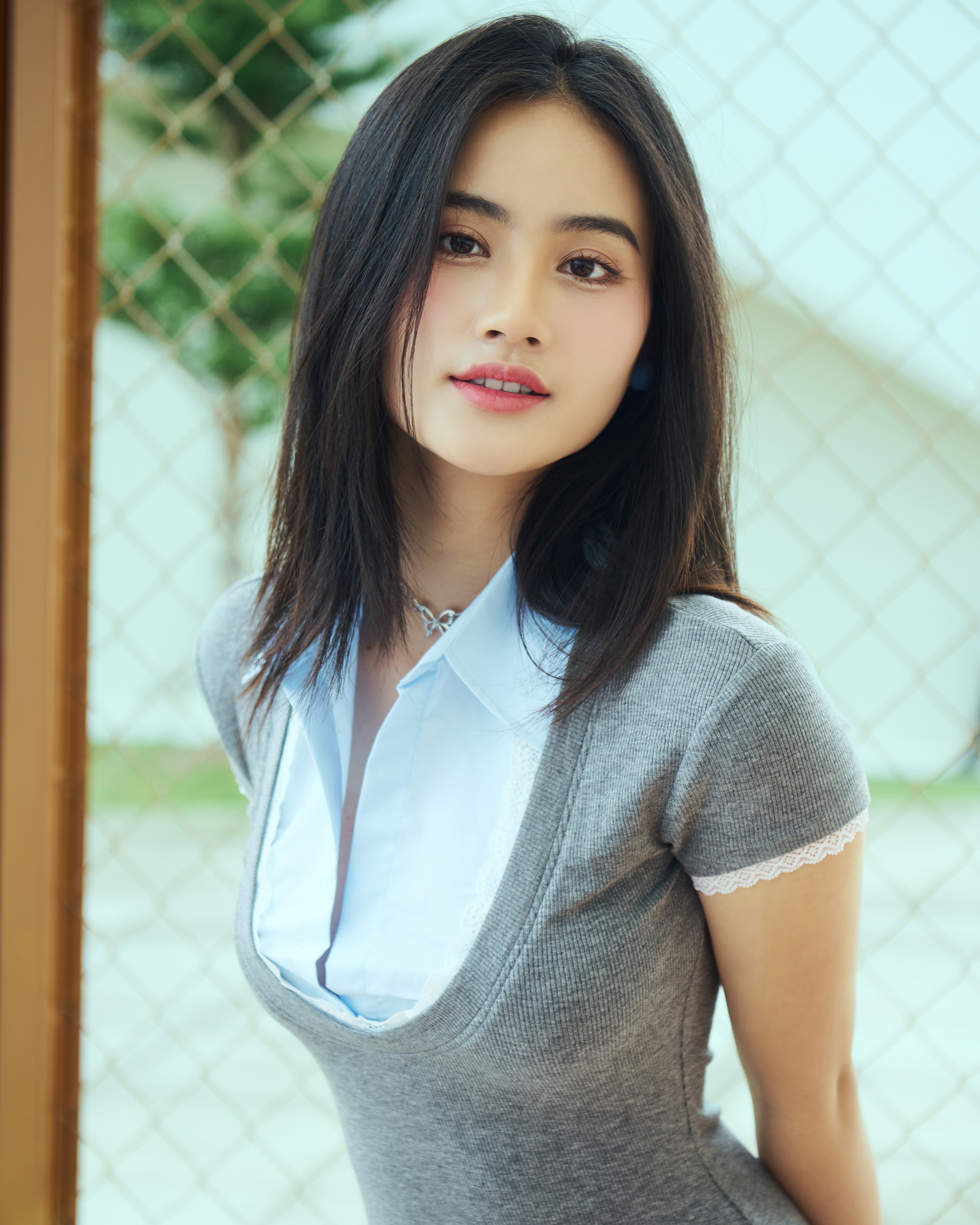 Hoa hậu Ý Nhi thừa nhận phẫu thuật thẩm mỹ - 2 Hoa hậu Ý Nhi thừa nhận phẫu thuật thẩm mỹ - 2