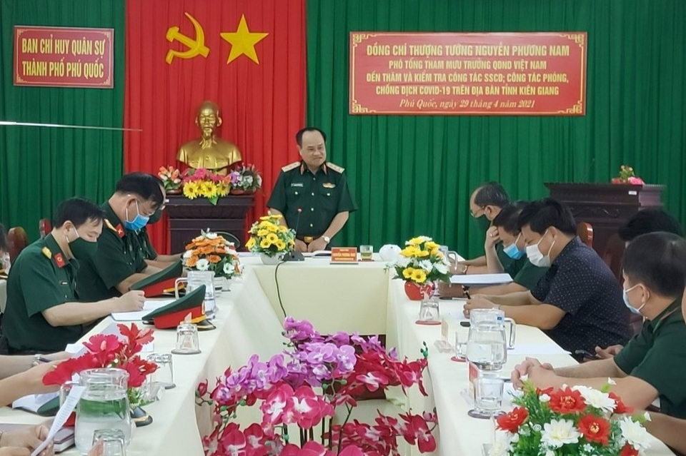 Bộ Quốc phòng kiểm tra công tác phòng, chống dịch tại Phú Quốc - 1 Bộ Quốc phòng kiểm tra công tác phòng, chống dịch tại Phú Quốc - 1