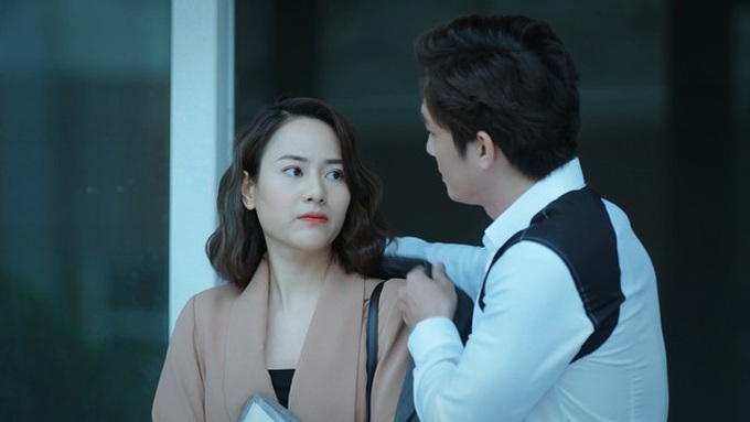 Việt Hoa vào vai Phương - là trợ lý, thư ký của bà Lan và cũng bị cuốn vào mối quan hệ rắc rối với Gia An (Lãnh Thanh).