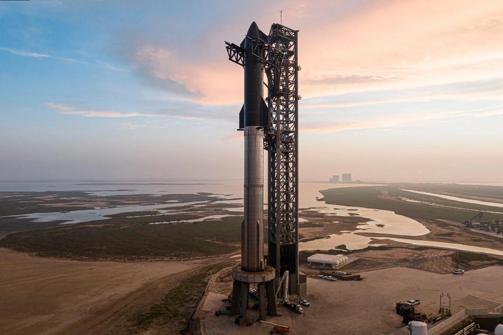 Starship-Start schlägt fehl, explodiert im Weltraum - 2 Tàu Starship phóng thất bại, phát nổ trong không gian - 2