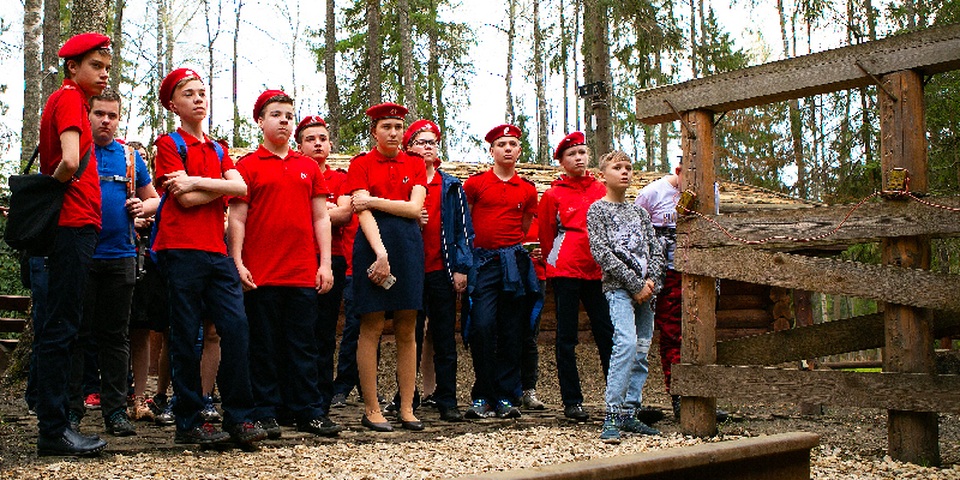 Choáng ngợp dàn khí tài quân sự khủng trong công viên Ái quốc của Nga - 10 Choáng ngợp dàn khí tài quân sự khủng trong công viên Ái quốc của Nga - 10