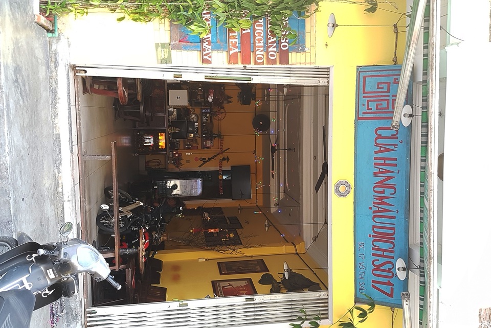 Đường phố Huế vắng bóng người sau ca nhiễm Covid-19 của du khách - 4 Đường phố Huế vắng bóng người sau ca nhiễm Covid-19 của du khách - 4