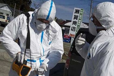 Không khí nhiễm phóng xạ, có nên sử dụng nước mưa, nước biển? 