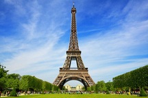 "Siêu lừa đảo thế kỷ" hai lần rao bán tháp Eiffel cho chủ buôn phế liệu