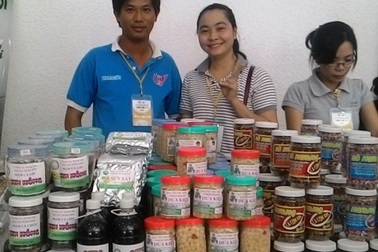 Phó Bí thư Đoàn xã “ra tay”, cây kiệu tạo lợi nhuận gấp đôi