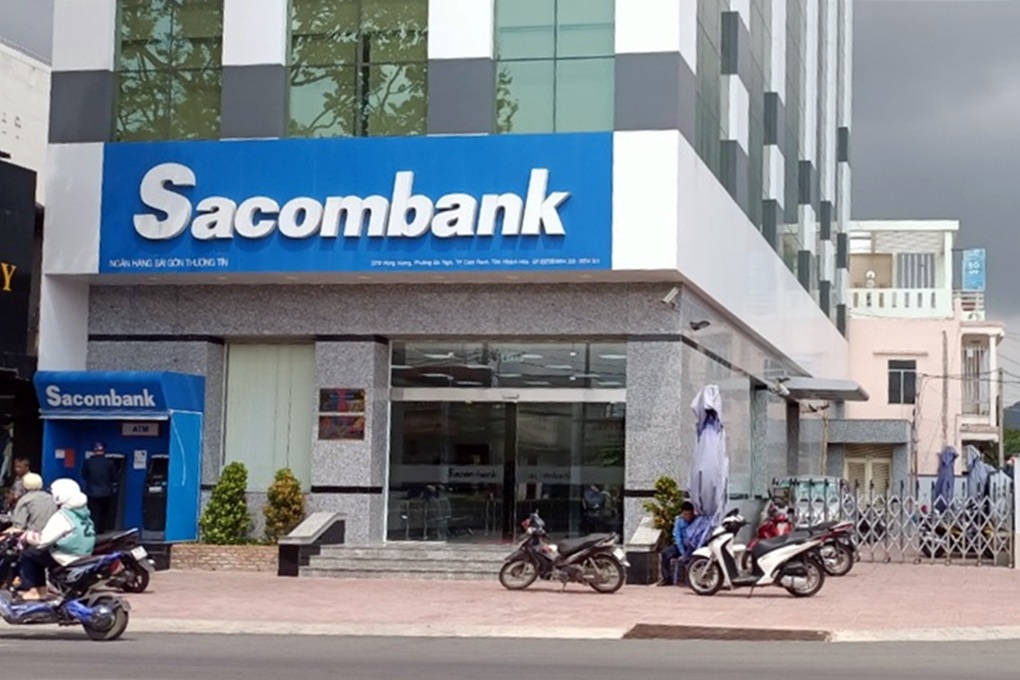 Cựu PGĐ Sacombank Khánh Hòa cùng cấp dưới rút ruột tiền tỷ như thế nào? - 1