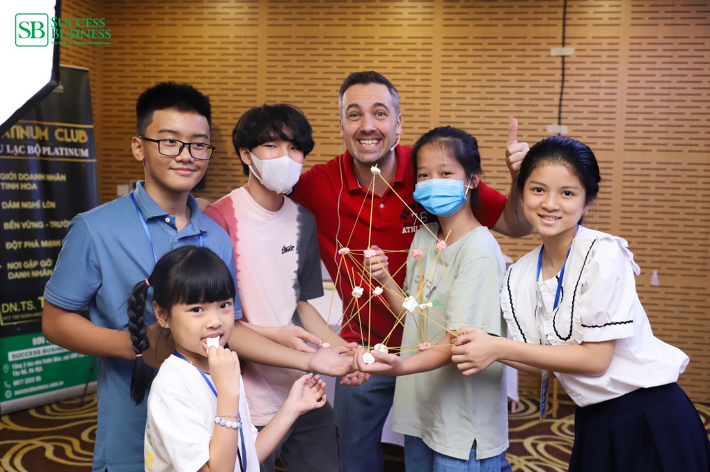 Giúp con vững bước tự tin nhờ Super Teen Summer Camp của Success Business School - 3 Giúp con vững bước tự tin nhờ Super Teen Summer Camp của Success Business School - 3