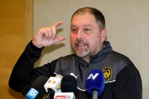 HLV Malaysia đáp trả dữ dội những chỉ trích trước trận gặp tuyển Việt Nam