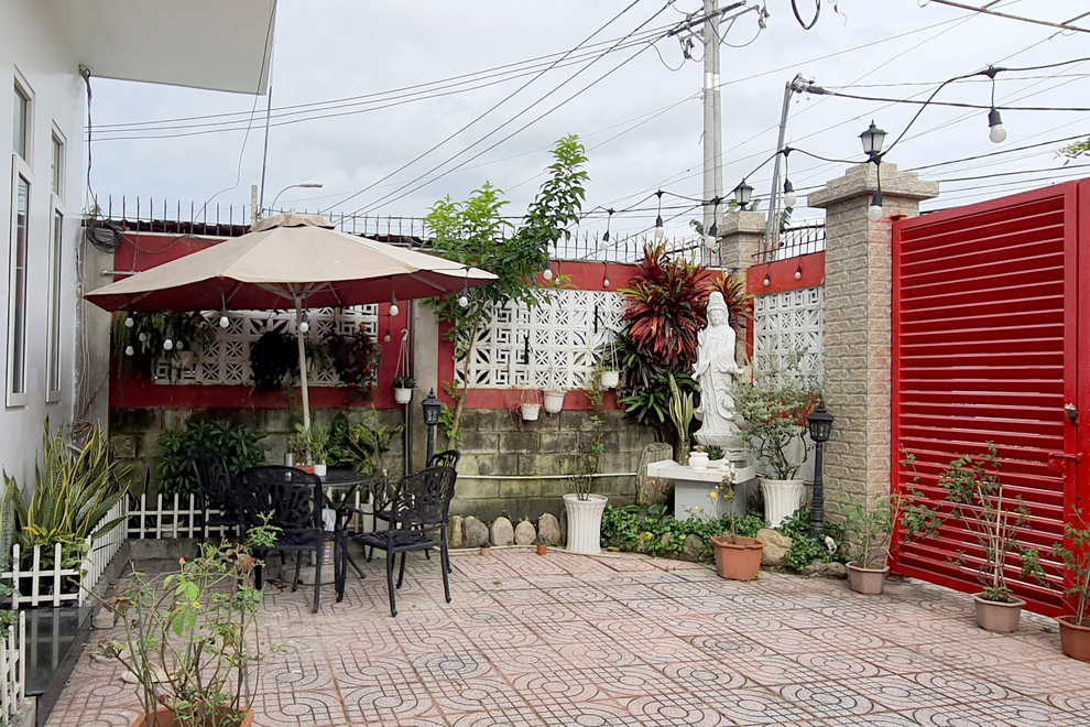 Trộm đột nhập nhà dân, khua khoắng hơn một giờ, lấy hết vàng nữ trang - 2 Trộm đột nhập nhà dân, khua khoắng hơn một giờ, lấy hết vàng nữ trang - 2