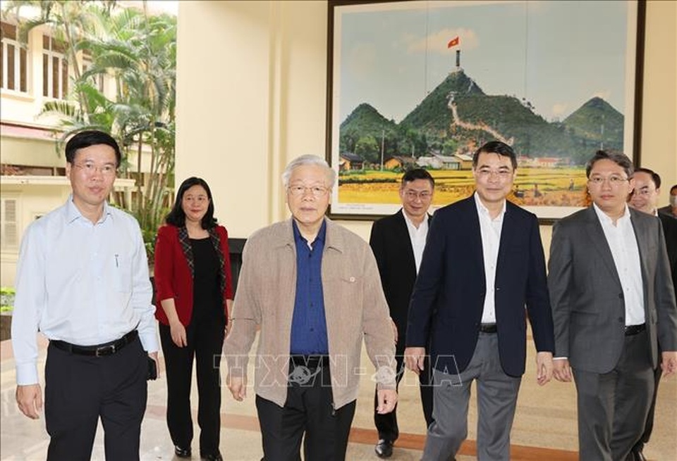 Tổng Bí thư, Chủ tịch nước được giới thiệu ứng cử đại biểu Quốc hội - 1 Tổng Bí thư, Chủ tịch nước được giới thiệu ứng cử đại biểu Quốc hội - 1