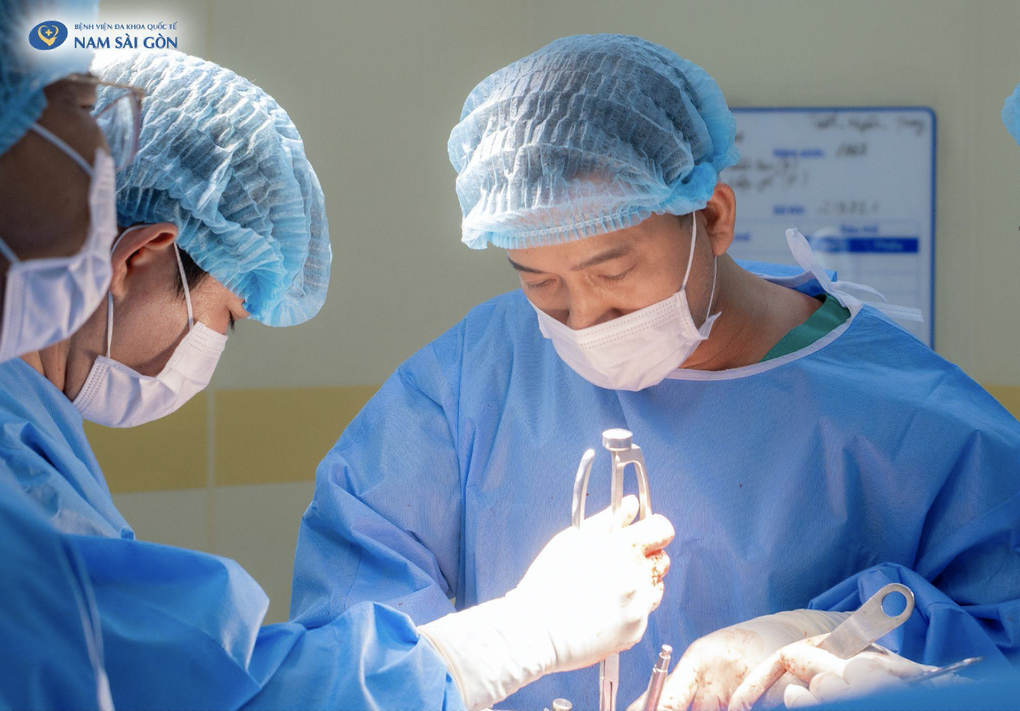 Cụ bà ngoại quốc 91 tuổi hai lần được bác sĩ Việt Nam tìm lại cuộc đời - 2